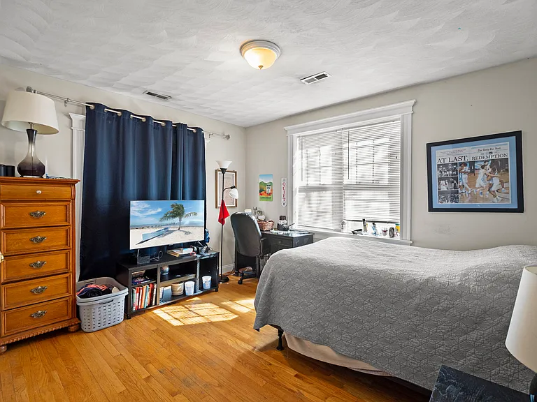145 Murdock St #2 — Photo 15