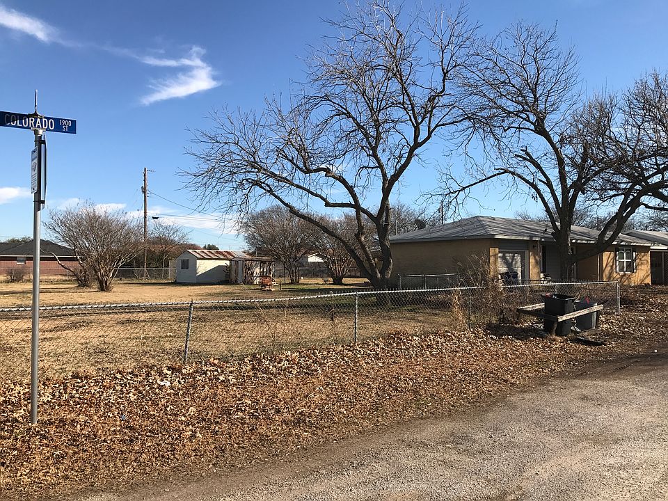 2nd image of 1808 N Colorado St