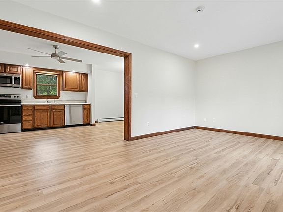 3rd image of 46 Middlesex Rd