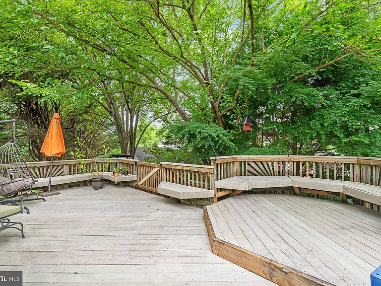 4613 Langdrum Ln — Photo 28