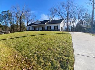 15 Chimney Ct, Covington, GA 30014