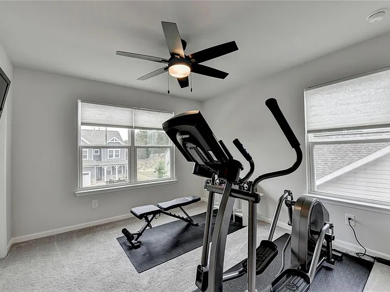 4665 Shipley Ave — Photo 47