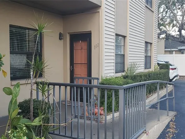 5925 Terrace Park Dr N Unit 111, Saint Petersburg, FL 33709