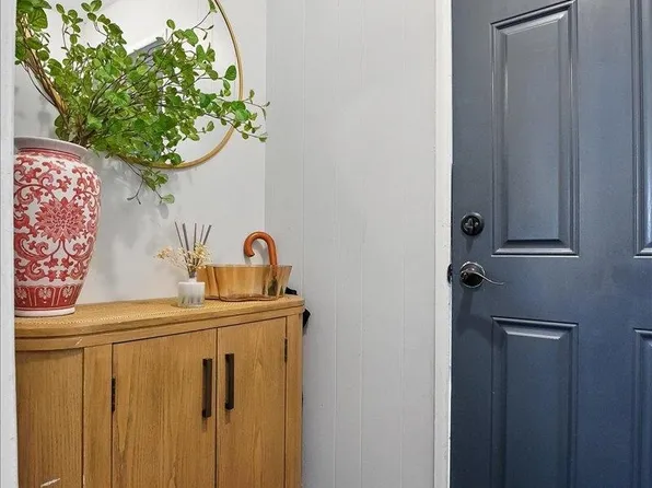 221 Terrace Avenue image 32 of 37