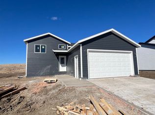 822 Yorktown Blvd, Box Elder, SD 57719