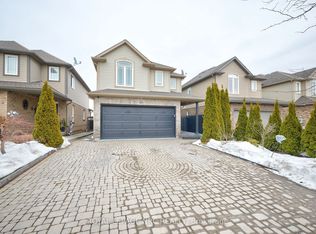 6556 Mary Dr, Niagara Falls, ON L2H0B5