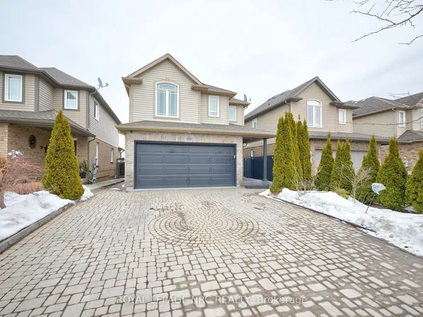 6556 Mary Dr, Niagara Falls, ON L2H 0B5