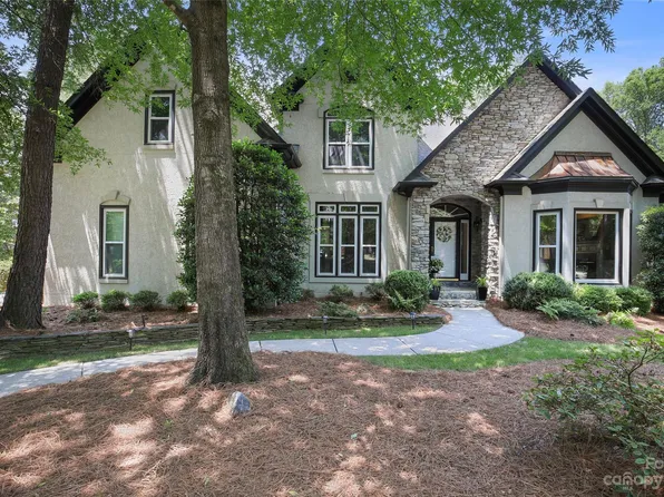 11916 Three Vistas Ct, Charlotte, NC 28277