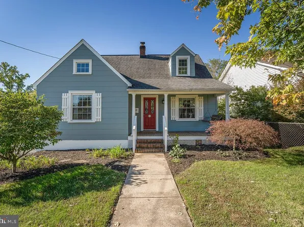 122 Longstreet Ave, Fredericksburg, VA 22401