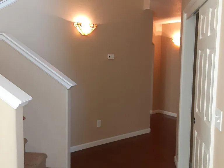 657 Spring Valley Dr — Photo 13