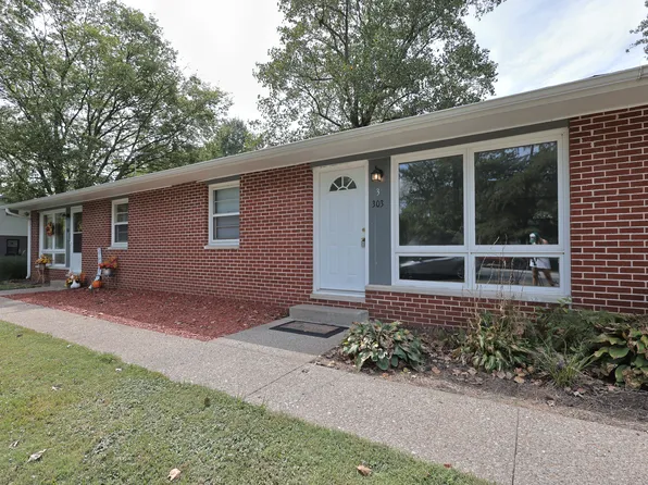 301 S Walnut St Unit 3, De Soto, IL 62924