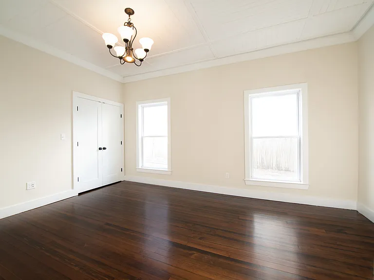 17-19 Playstead Rd #1 — Photo 9