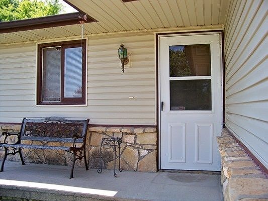 2nd image of 309 N Bentwood Dr