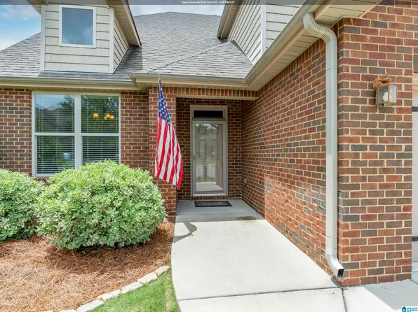 291 Creekside Ln, Pelham, AL 35124