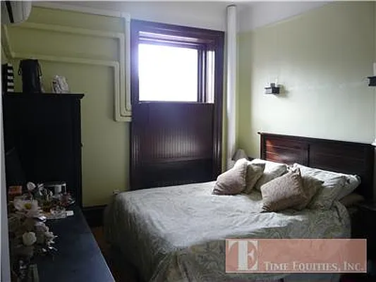 Sold by Time Equities, Inc. | media 17