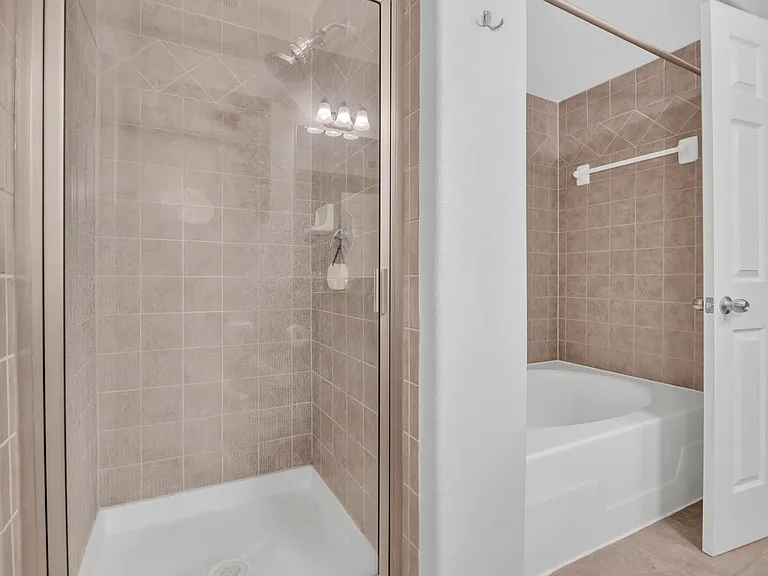 9200 Westheimer Rd #1503 — Photo 28