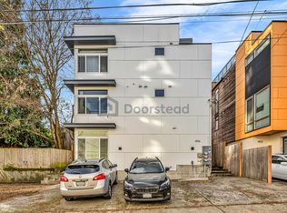 4516A 40th Ave SW, Seattle, WA 98116