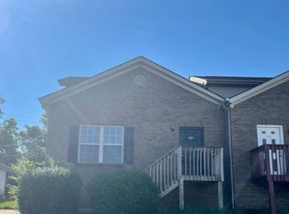 118 Maple Leaf Ln, Nicholasville, KY 40356