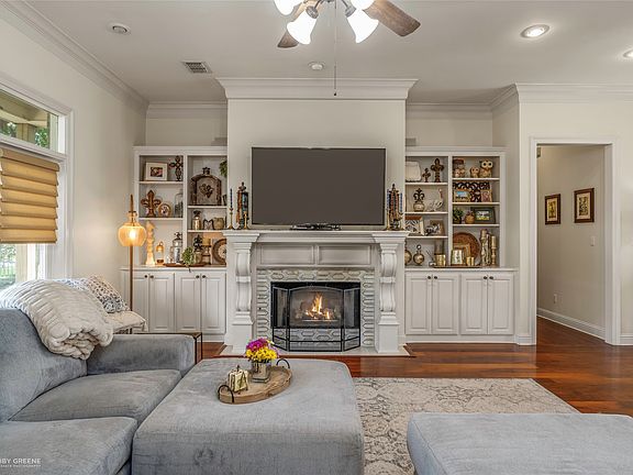 5th image of 60 Turnbury Dr