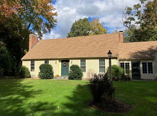 84 Meeting House Rd, Haddam, CT 06438