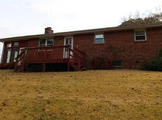 107 Bell Rd, Rogersville, TN 37857