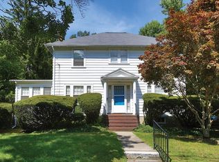 17 Halcyon Rd, Newton, MA 02459
