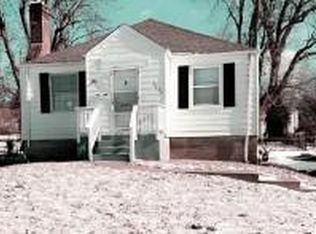 6828 N Hanley Rd, Saint Louis, MO 63134