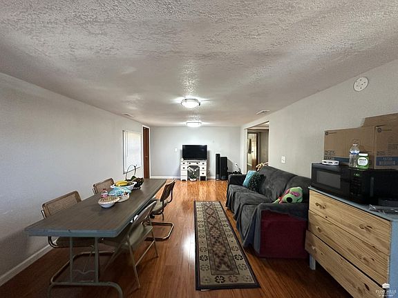 2nd image of 561 Zeandale Rd