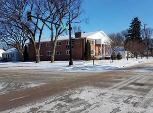 525 15th Ave N CONDO & GARAGE 3, Fargo, ND 58102