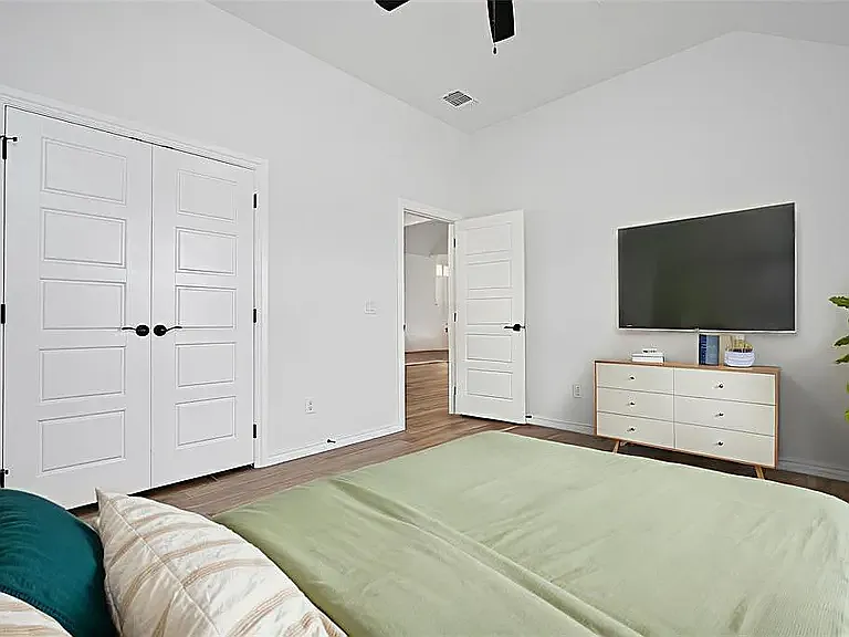 1727 Samuels Ct — Photo 22