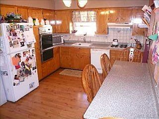 3rd image of 94 Hunnewell Ave
