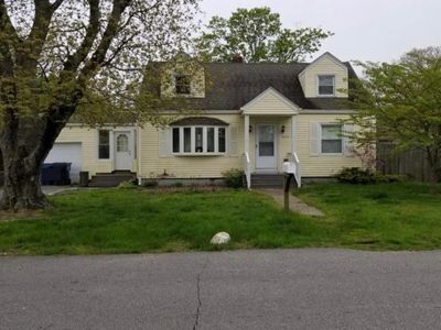 256 Riverside Ave, Warwick, RI, 02889