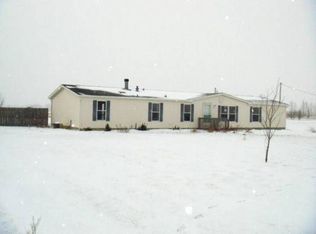 883 N Warren Rd, Ovid, MI 48866