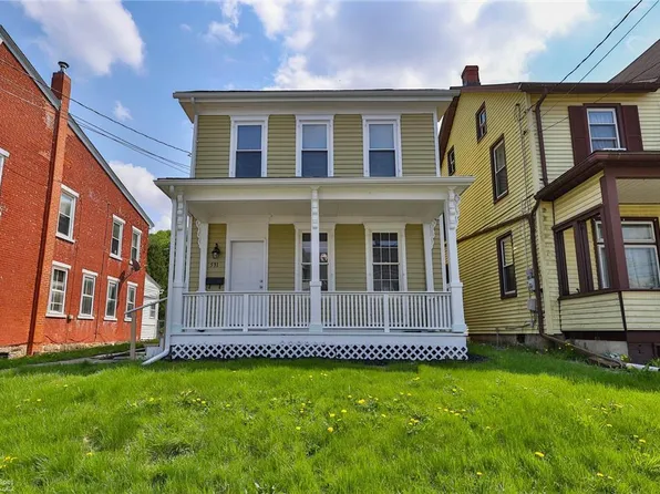 531 W Washington St, Slatington, PA 18080