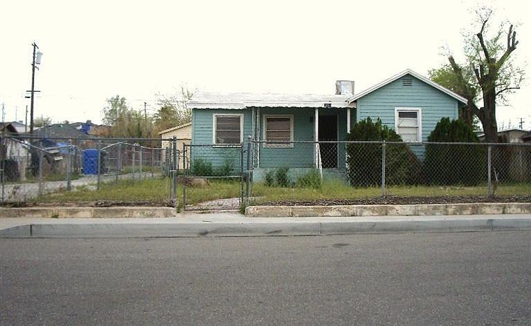 1st image of 1010 W Buena Vista St