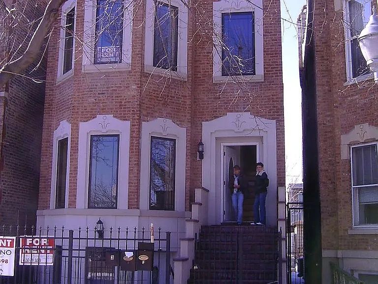 1st image of 930 S Leavitt St #B