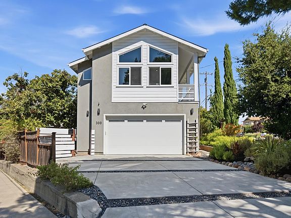 3rd image of 300 De Anza Ave
