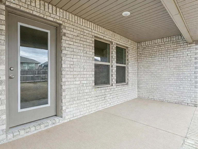 2613 Prominence Ln — Photo 16