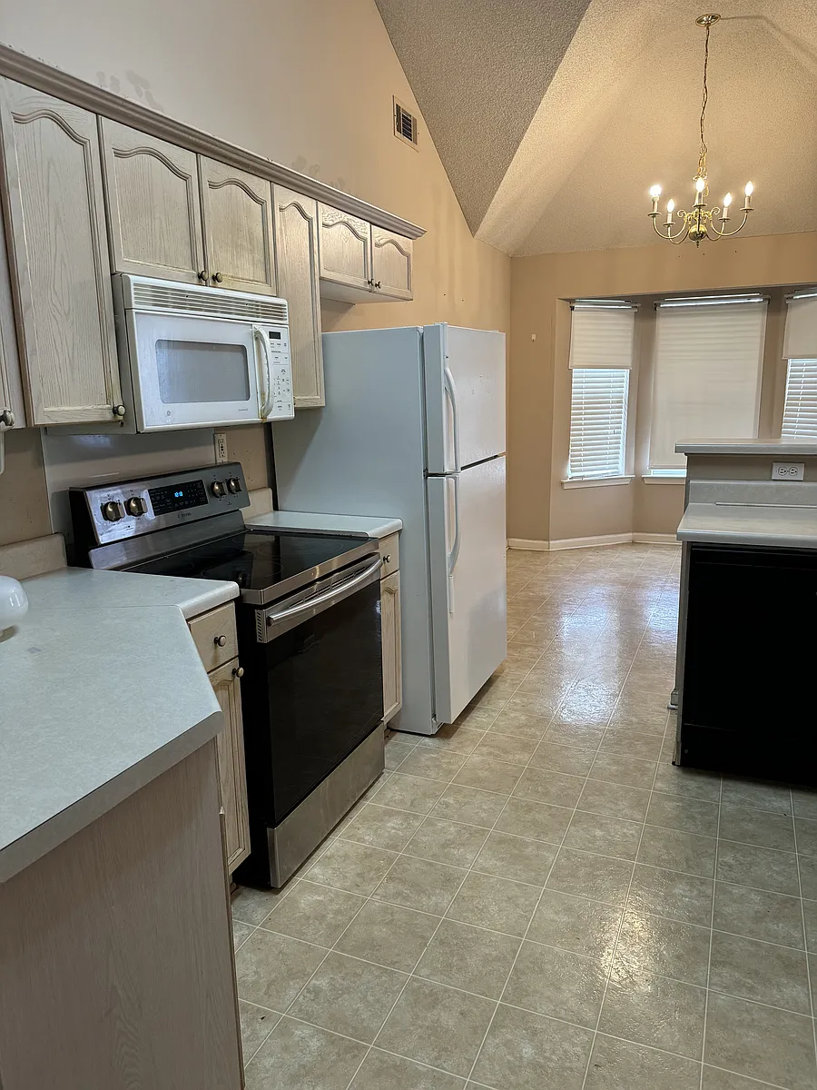 Building Photo - 5397 Waterdance Dr