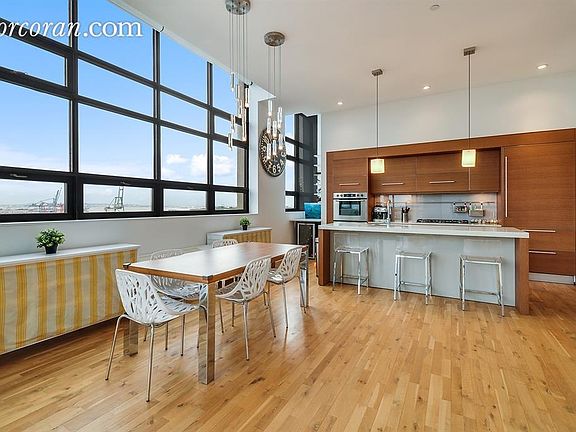 2nd image of 360 Furman St APT 641
