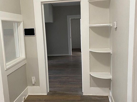 2nd image of 951 Fm 222 Loop N