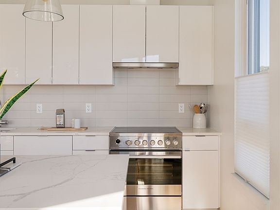 5th image of 97-99 Elmwood St #310