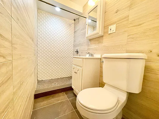 Rented by City Connections Realty | media 22