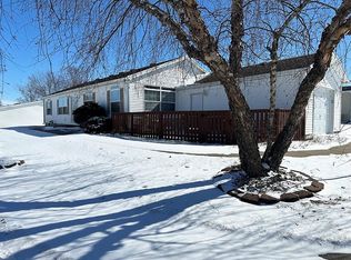 907 NE Birch Ct, Oak Grove, MO 64075