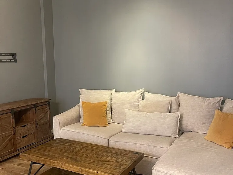 2329 W Huron St #1B — Photo 2