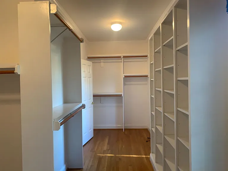 101 Westbury — Photo 12