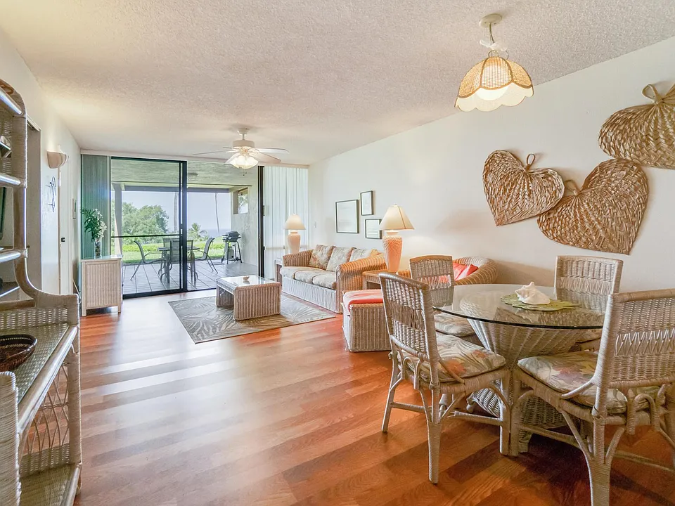 78-6920 Alii Dr #127