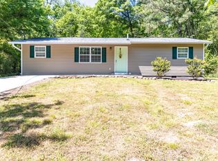 470 S Washington St, Rossville, GA 30741