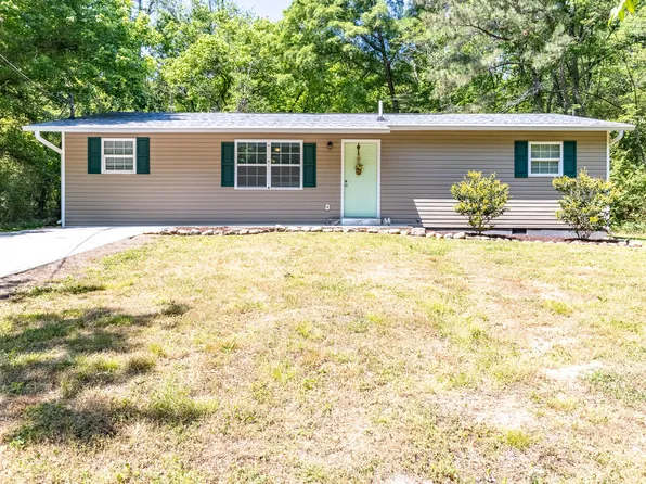 470 S Washington St, Rossville, GA 30741