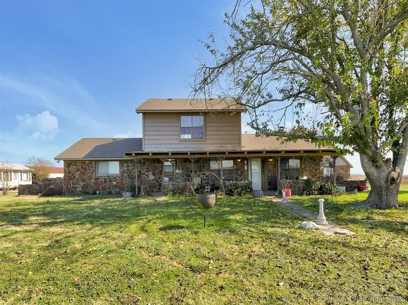 12854 Sartin Rd, Madill, OK 73446